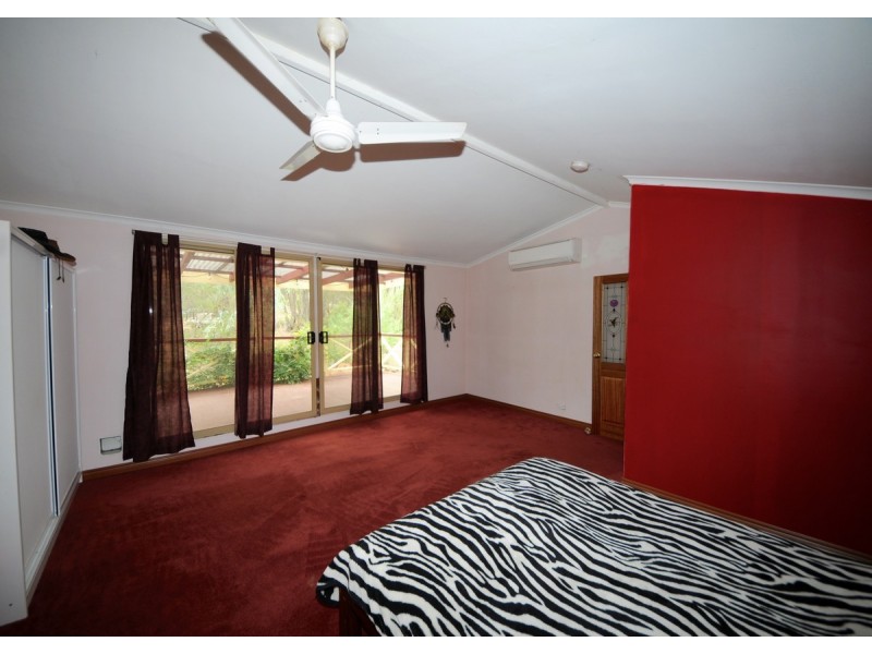 2905 Needham Road, Wooroloo WA 6558