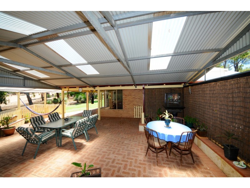 2905 Needham Road, Wooroloo WA 6558
