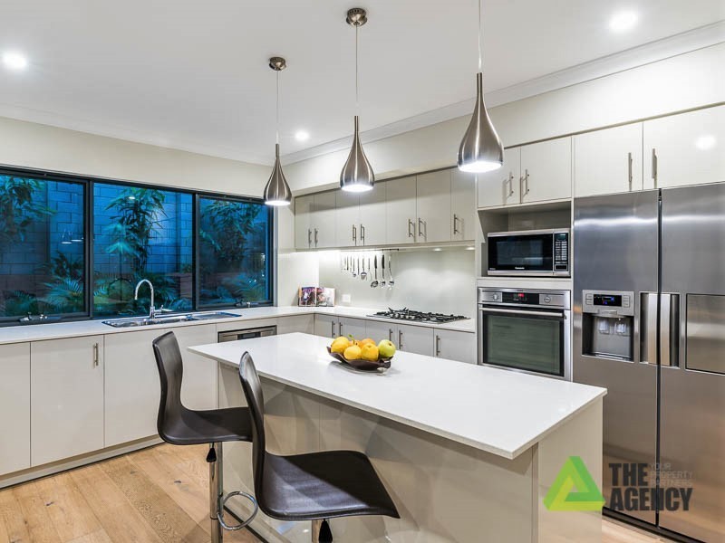 5/18 Heath Road, Kalamunda WA 6076