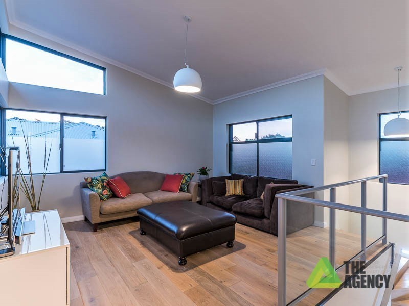 5/18 Heath Road, Kalamunda WA 6076