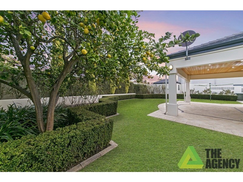 23 Reserve Street, Bicton WA 6157