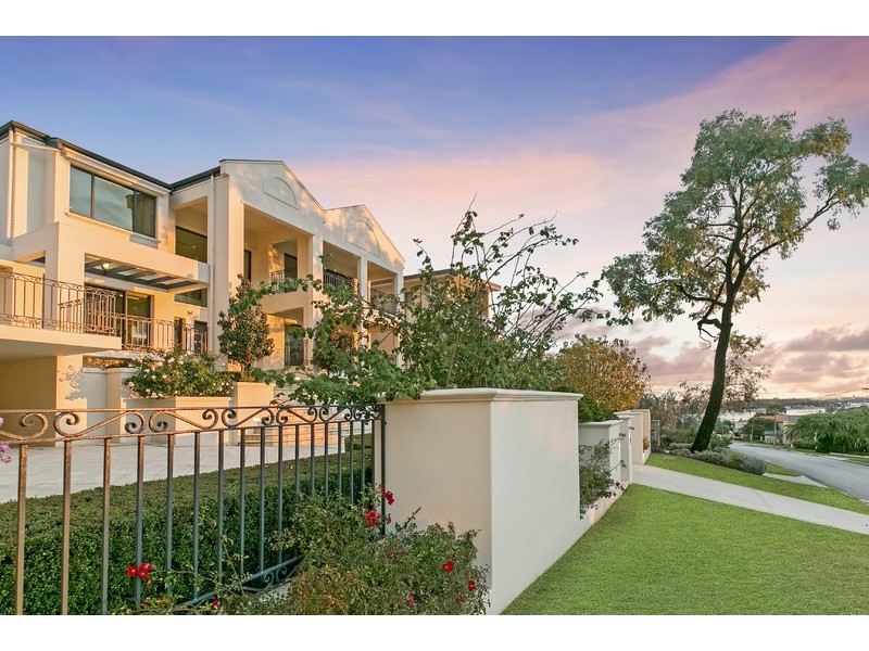 23 Reserve Street, Bicton WA 6157