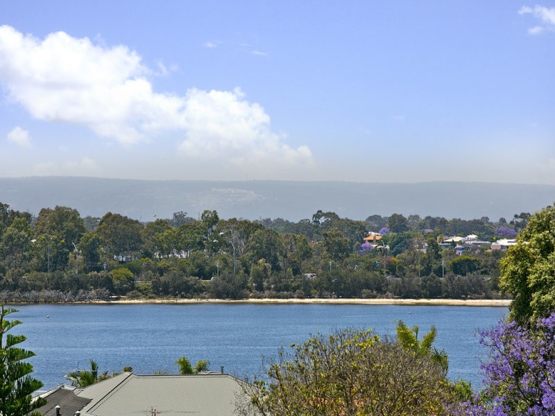 13 River View Terrace, Mount Pleasant WA 6153