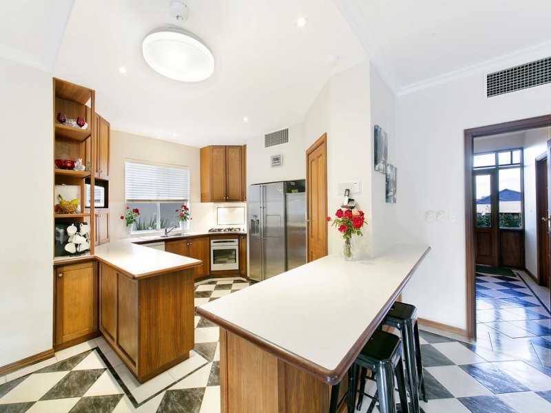 13 River View Terrace, Mount Pleasant WA 6153