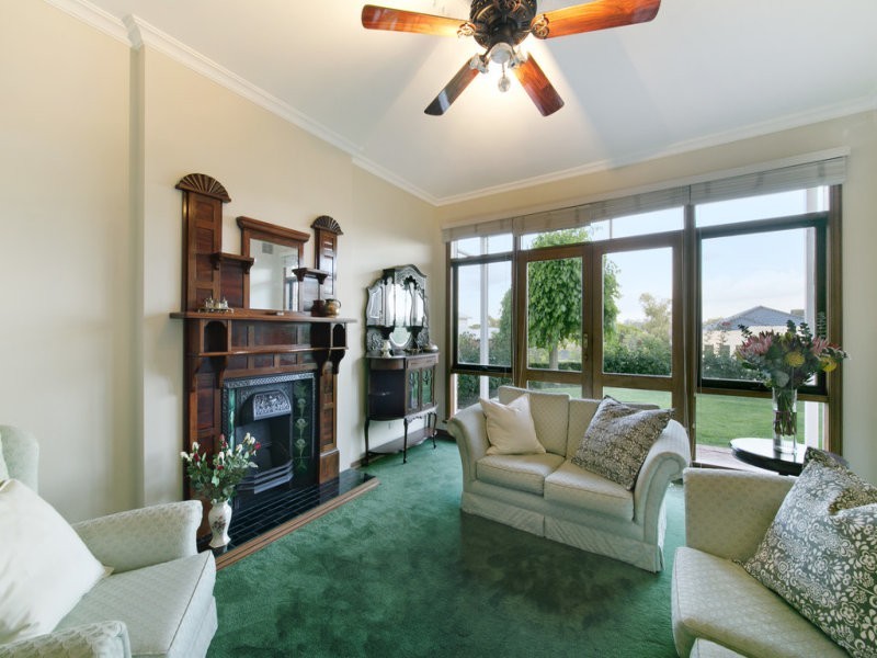 13 River View Terrace, Mount Pleasant WA 6153