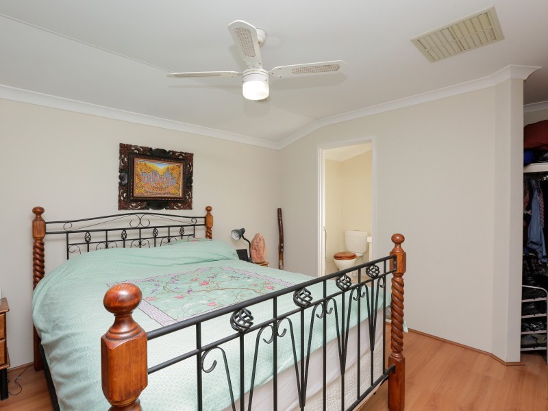 4 Mclean Road, Canning Vale WA 6155