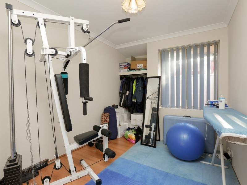 4 Mclean Road, Canning Vale WA 6155