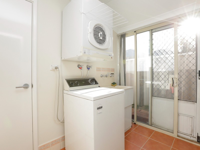 4 Mclean Road, Canning Vale WA 6155