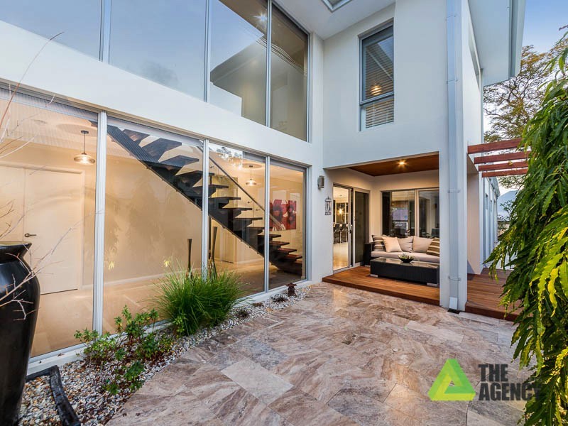 19 Lawler Street, South Perth WA 6151