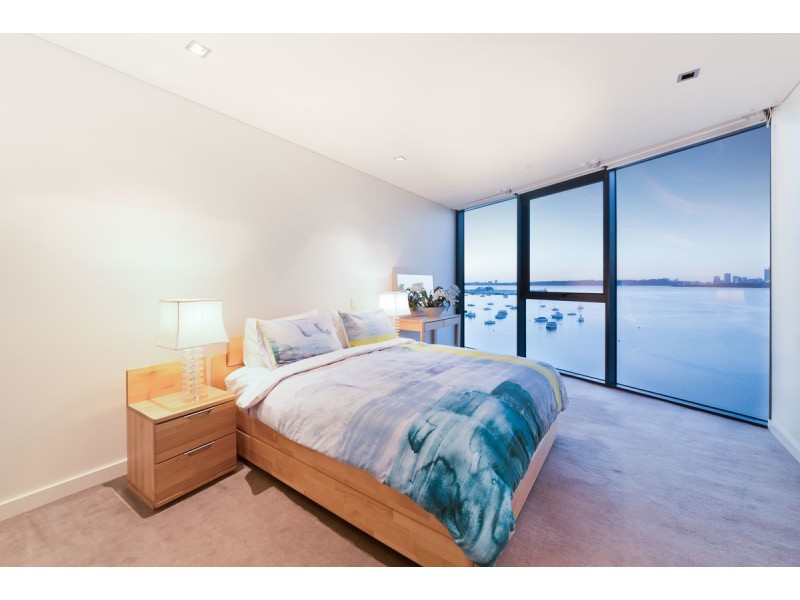 N701/70 Canning Beach Road, Applecross WA 6153