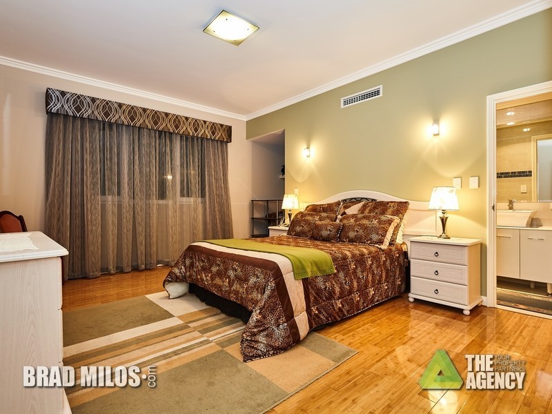 14 Patriot Link, North Coogee WA 6163