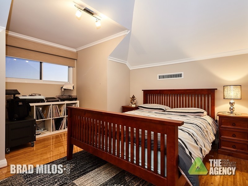 14 Patriot Link, North Coogee WA 6163