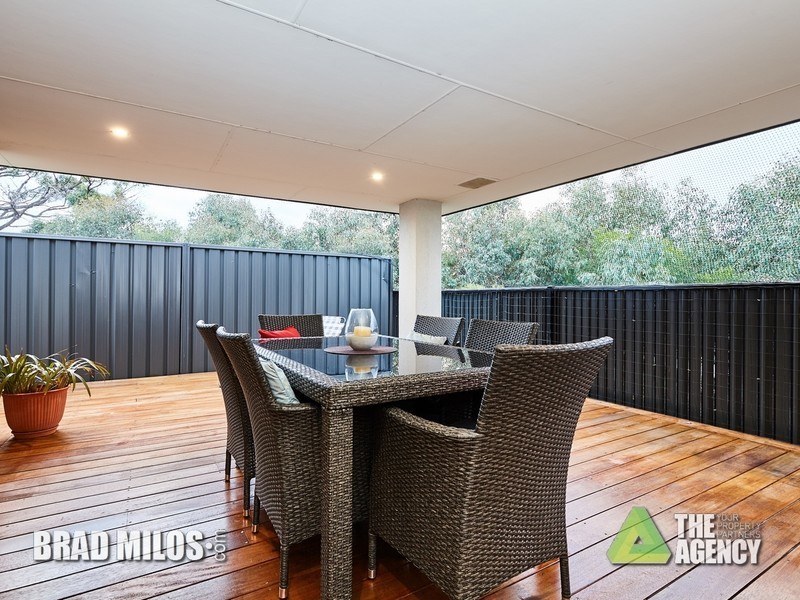 6/19 Apium Mews, Munster WA 6166