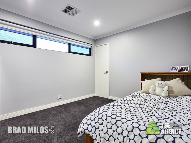 6/19 Apium Mews, Munster WA 6166