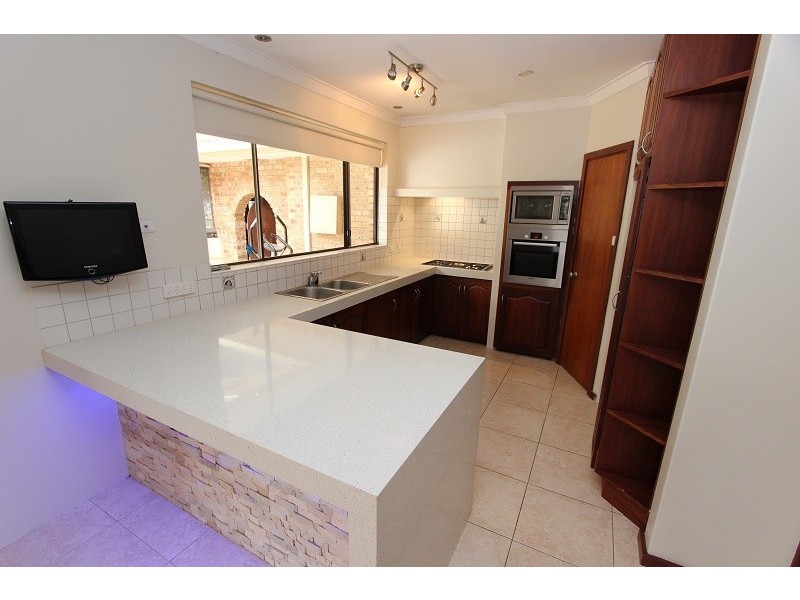 17 Pleasant Grove Circle, Falcon WA 6210