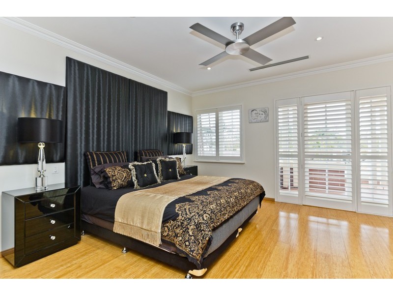 5B View Road, Mount Pleasant WA 6153