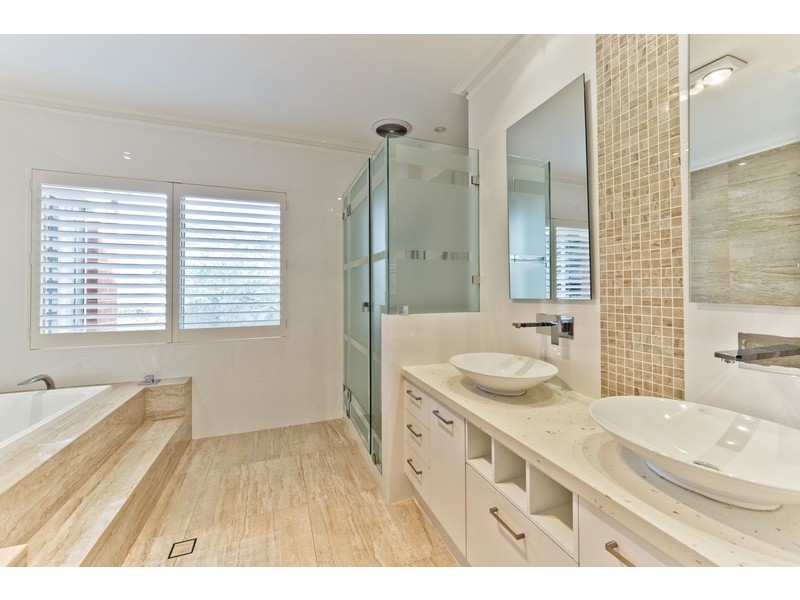 5B View Road, Mount Pleasant WA 6153