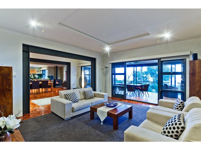 37 Brine Road, Kalamunda WA 6076