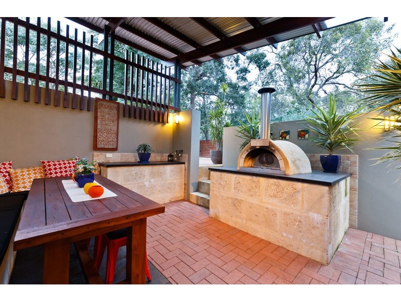 37 Brine Road, Kalamunda WA 6076