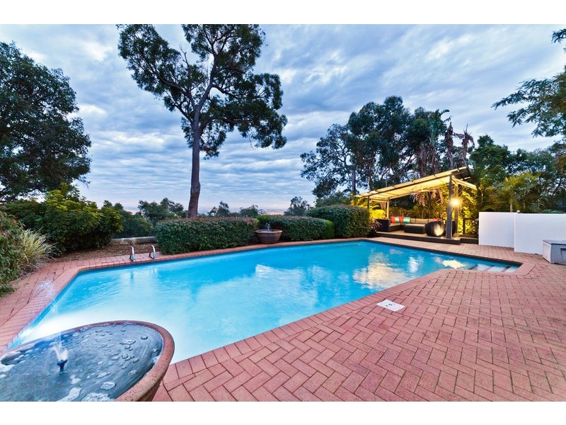 37 Brine Road, Kalamunda WA 6076