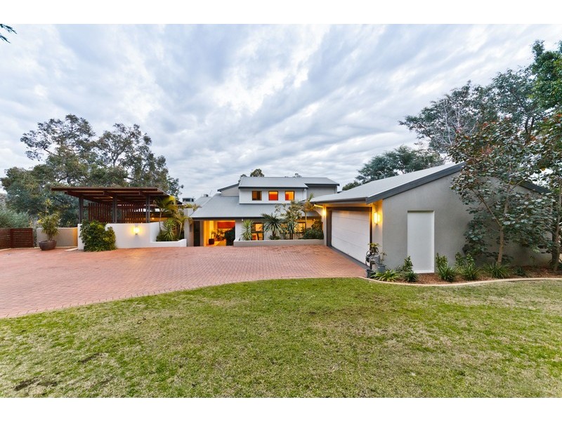 37 Brine Road, Kalamunda WA 6076