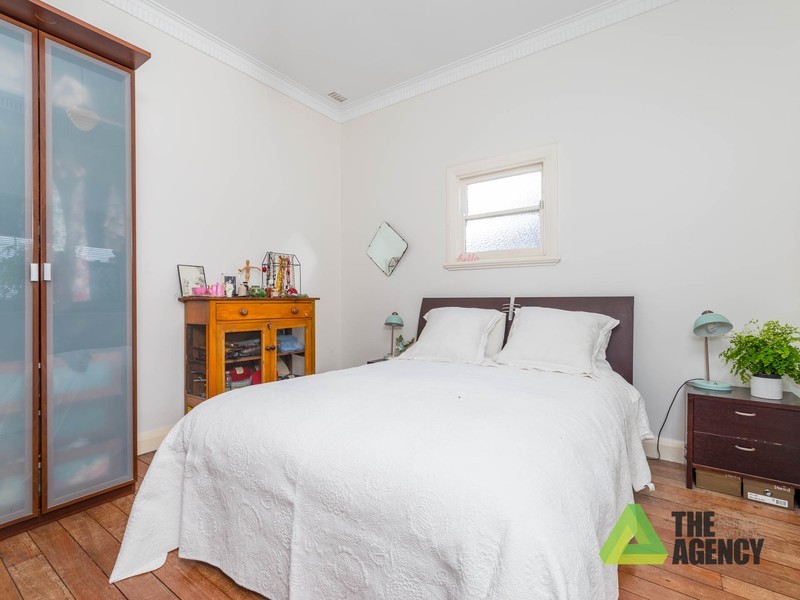 51 Roberts Street, Bayswater WA 6053
