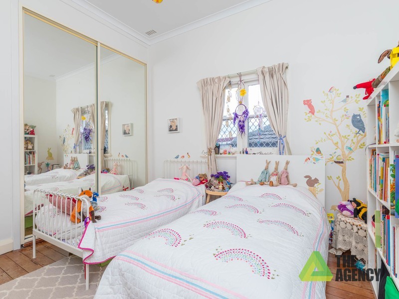 51 Roberts Street, Bayswater WA 6053