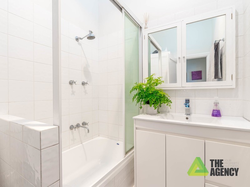 51 Roberts Street, Bayswater WA 6053