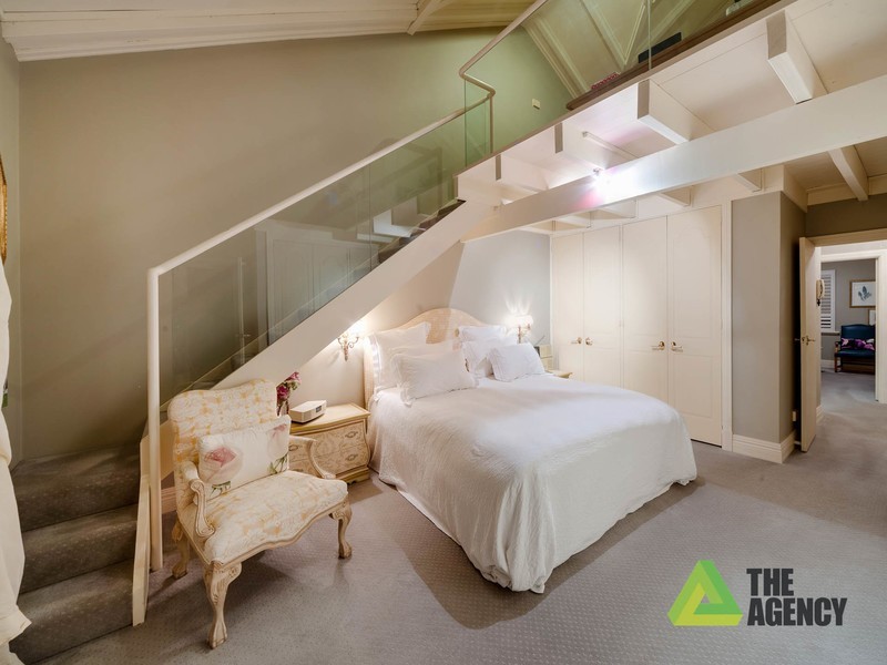2/19 Karoo Street, South Perth WA 6151