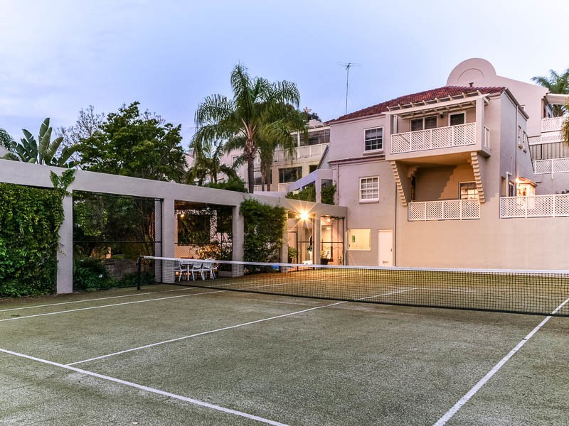 2/19 Karoo Street, South Perth WA 6151