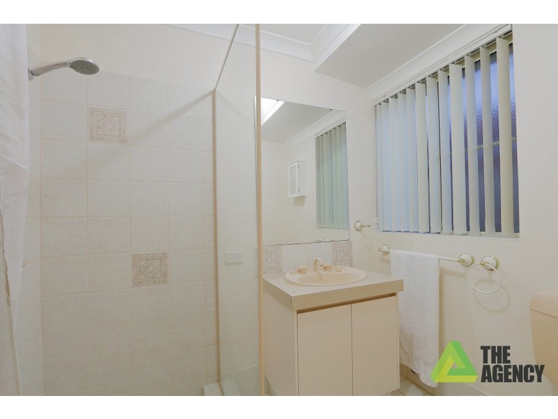 32 Bennett Drive, Canning Vale WA 6155