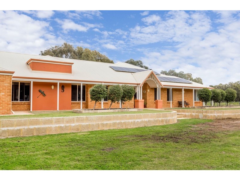 106 William Street, Herne Hill WA 6056