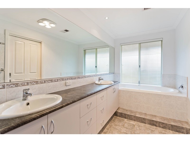 106 William Street, Herne Hill WA 6056