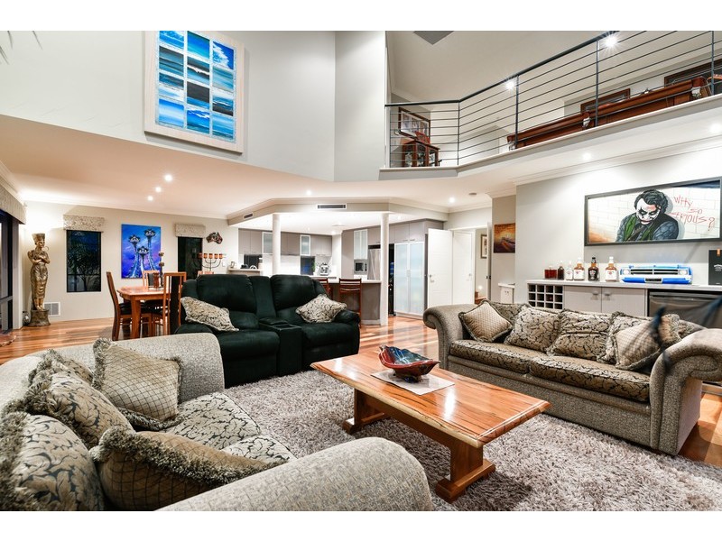 151 Wright Road, Harrisdale WA 6112