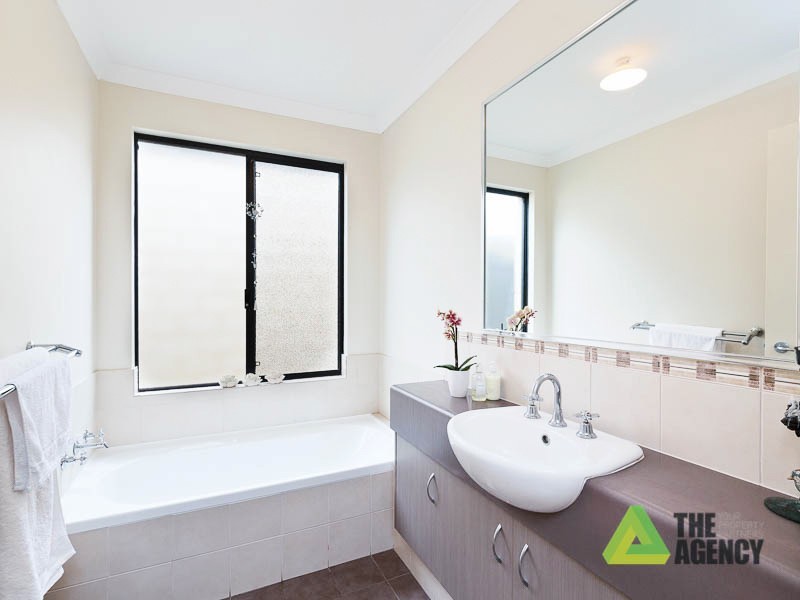 4/26 Gillon Street, Karawara WA 6152