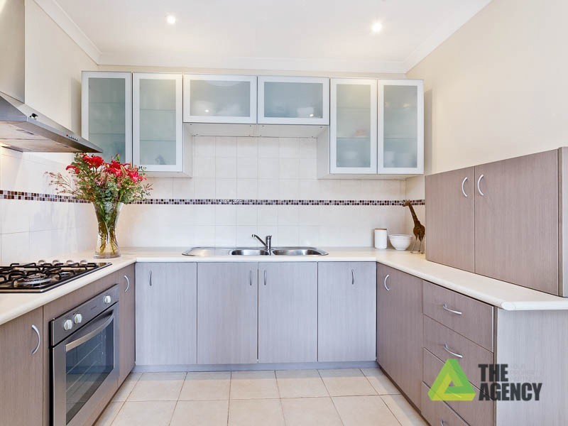 4/26 Gillon Street, Karawara WA 6152