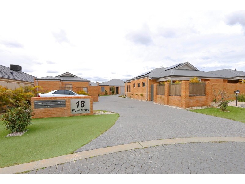 7/18 Flynn Street, Canning Vale WA 6155