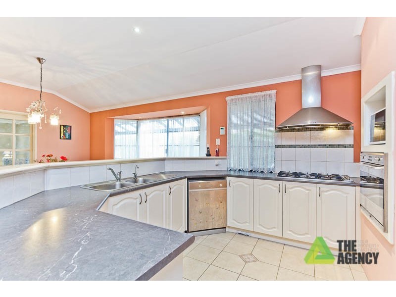 35 Westerway Terrace, North Lake WA 6163