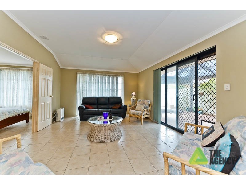 35 Westerway Terrace, North Lake WA 6163