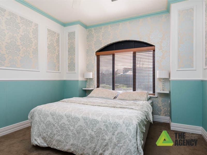 7 Kyneton Parkway, Aveley WA 6069