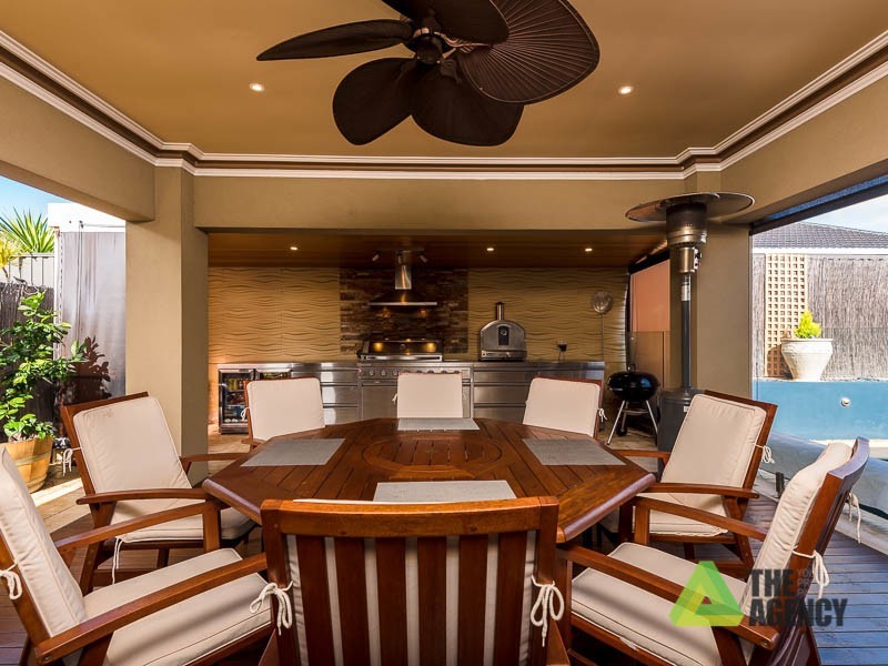 7 Kyneton Parkway, Aveley WA 6069