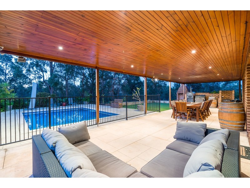 247 Ballymore Place, Gidgegannup WA 6083