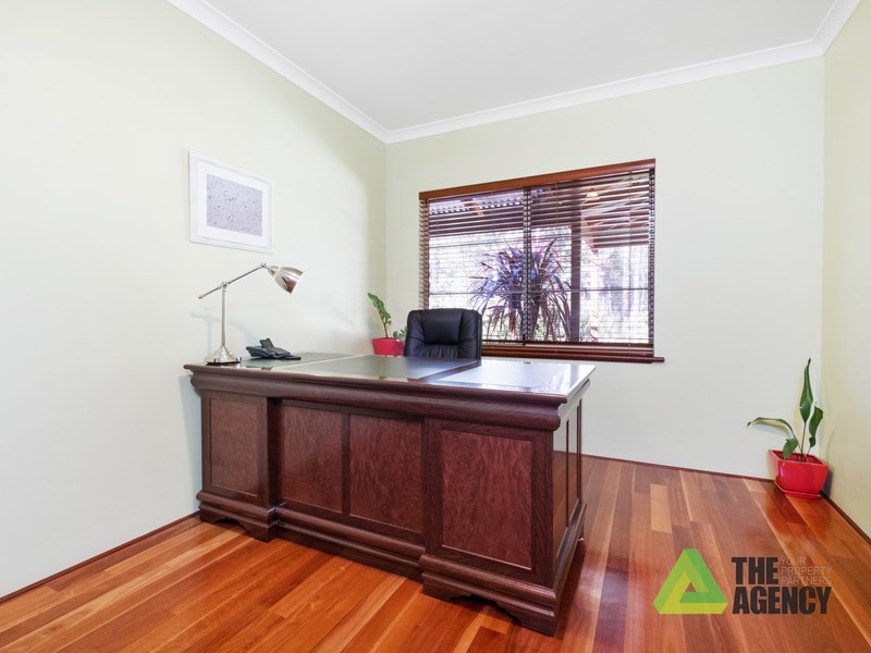 247 Ballymore Place, Gidgegannup WA 6083