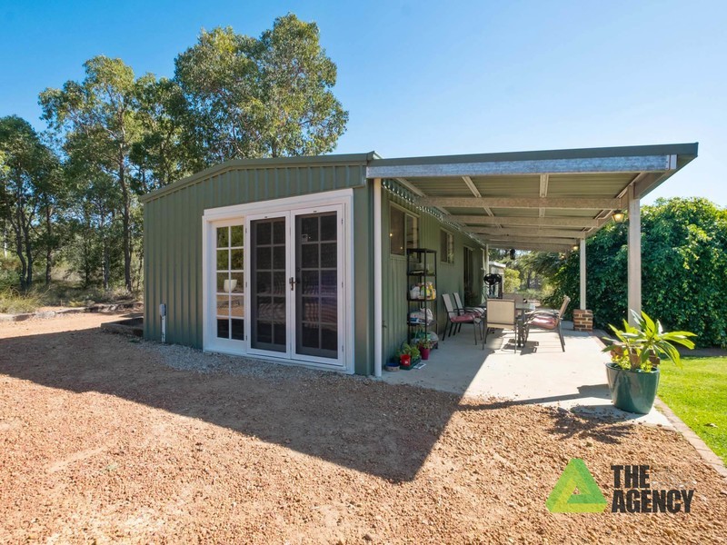 247 Ballymore Place, Gidgegannup WA 6083