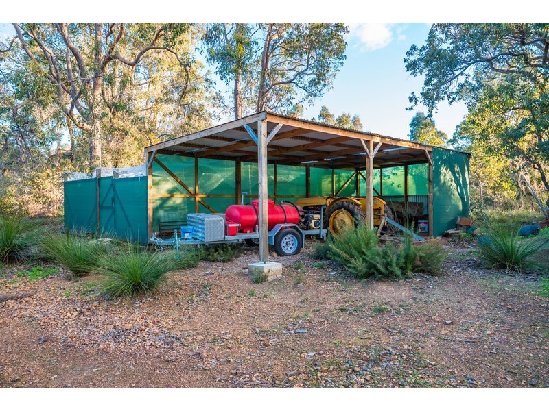 247 Ballymore Place, Gidgegannup WA 6083