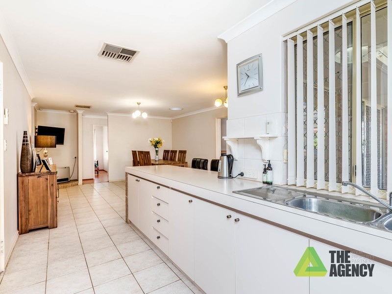 31 Oakland Hills, Currambine WA 6028