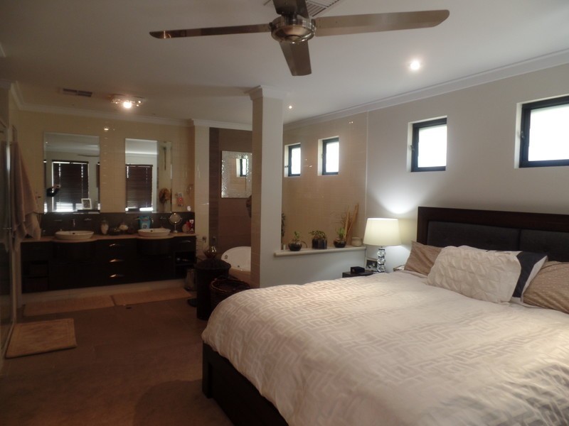 17 Celosia Way, Riverton WA 6148