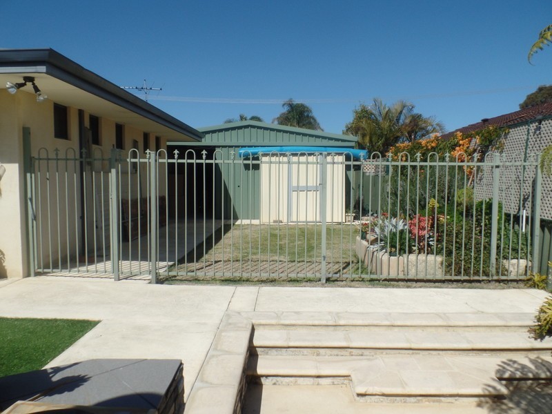 17 Celosia Way, Riverton WA 6148