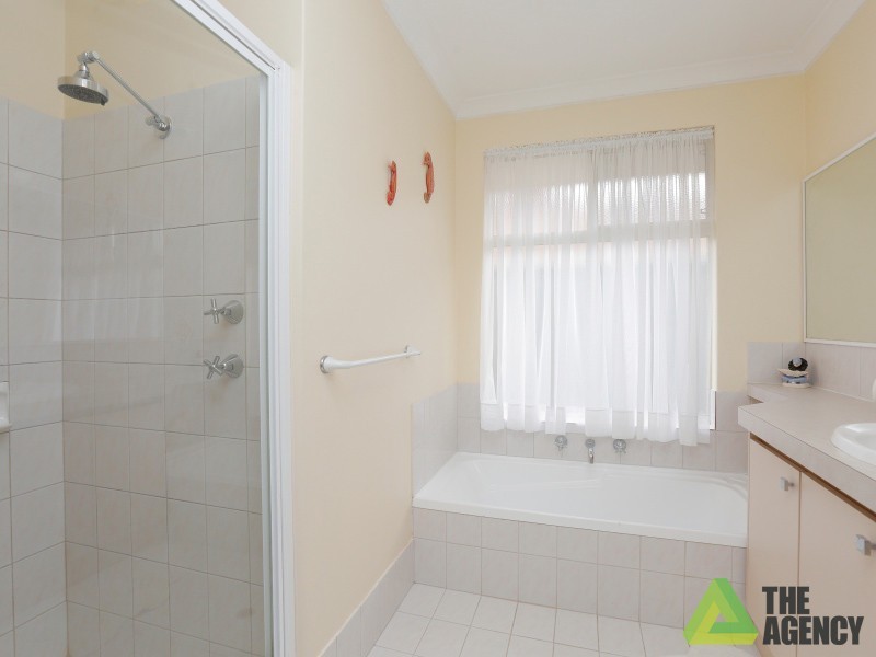 81 Southacre Drive, Canning Vale WA 6155