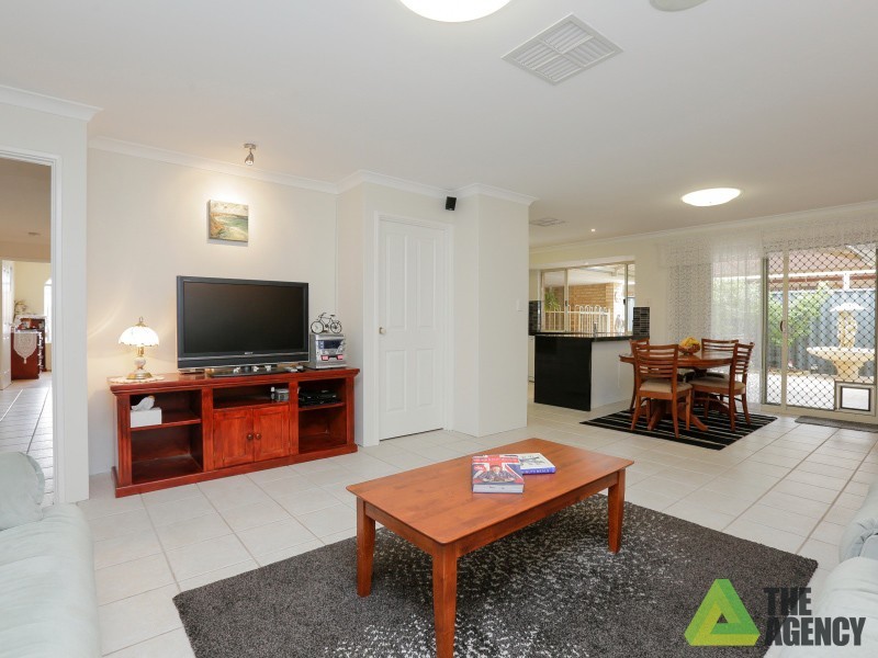 81 Southacre Drive, Canning Vale WA 6155